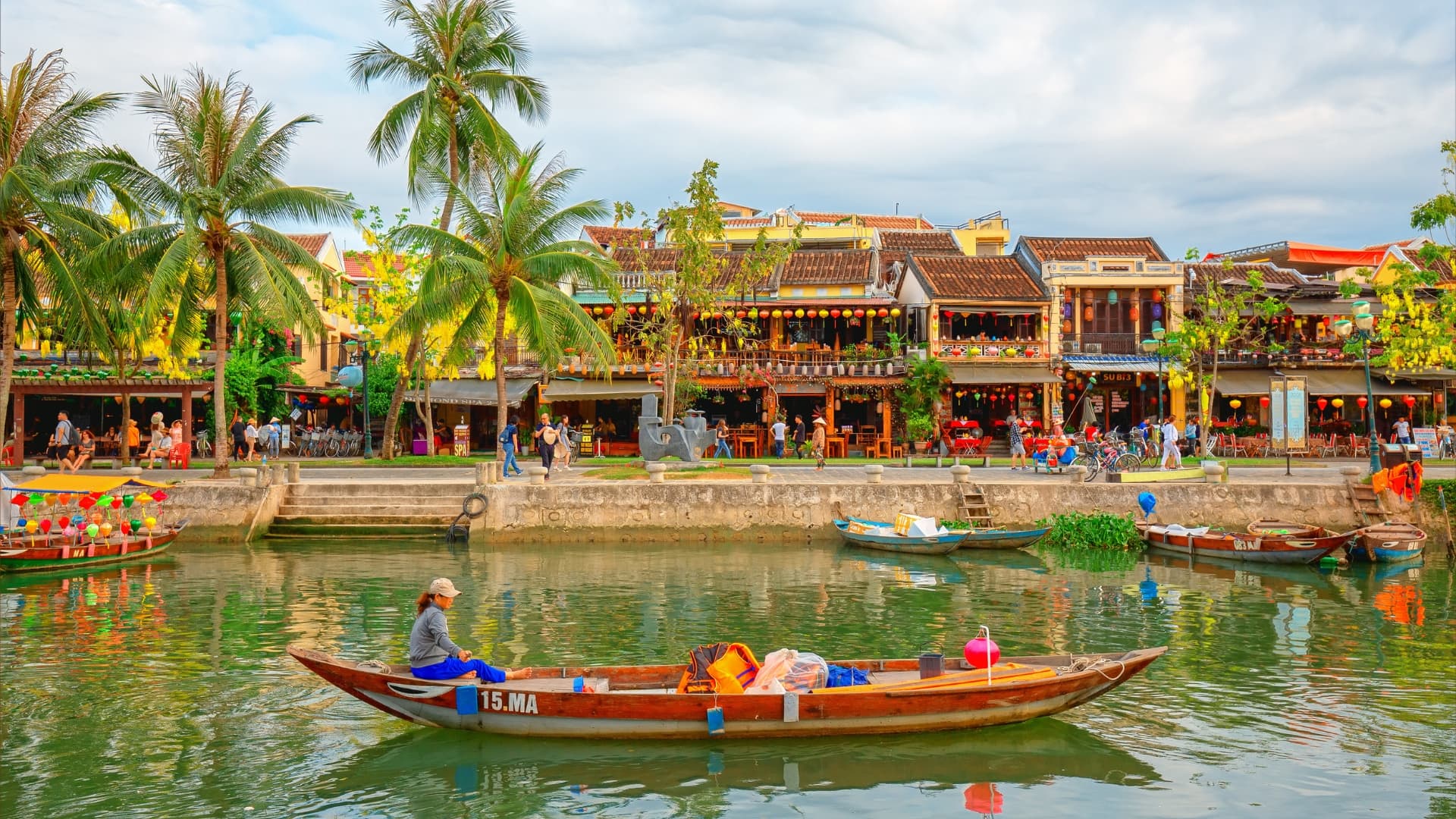 Hoi An – A Town Frozen in Time