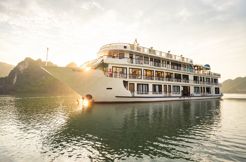 Ha Long Bay