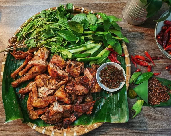 Grilled Chicken with Mac Mat Leaves