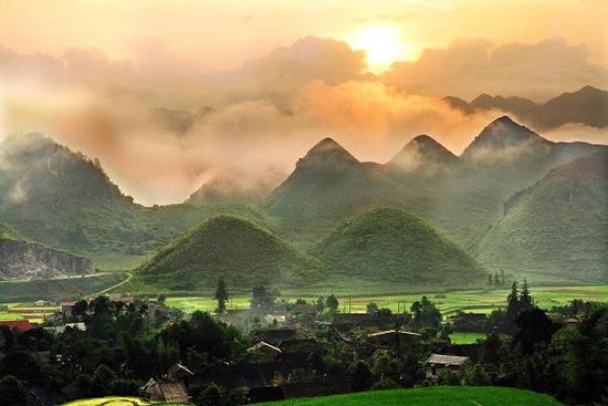 Twin Mountains