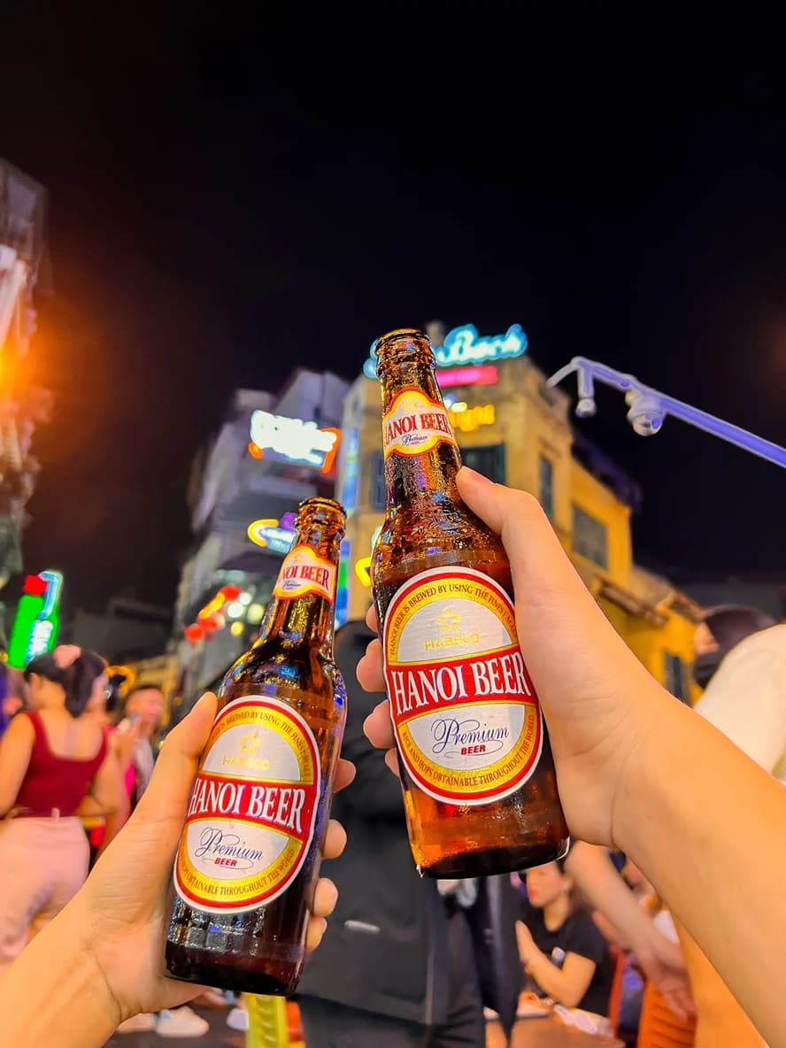 What is the Vietnam Beer Street Experience?