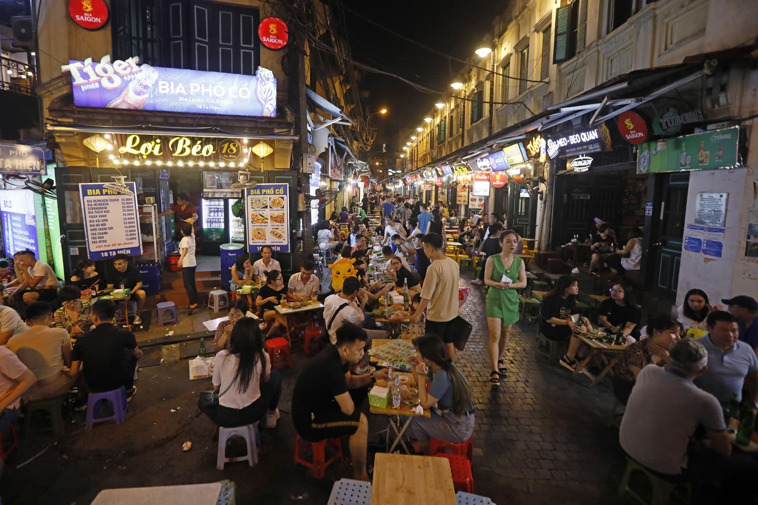 Where to Find the Best Beer Streets in Vietnam