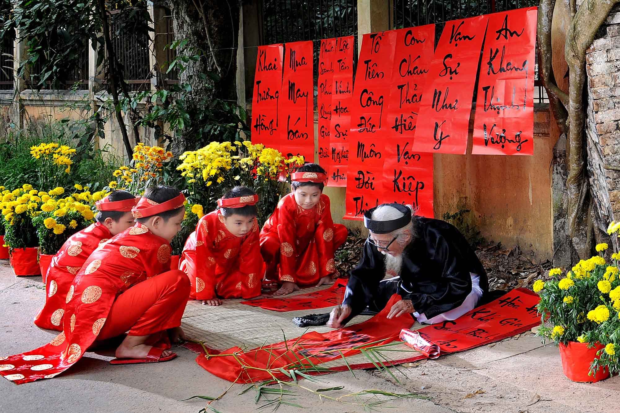 Key Traditions to Experience During Vietnamese New Year