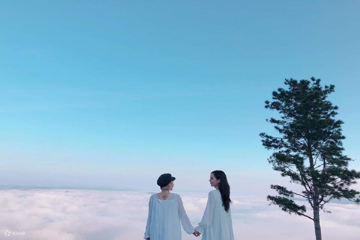 When Is the Best Time for Cloud Hunting in Da Lat?