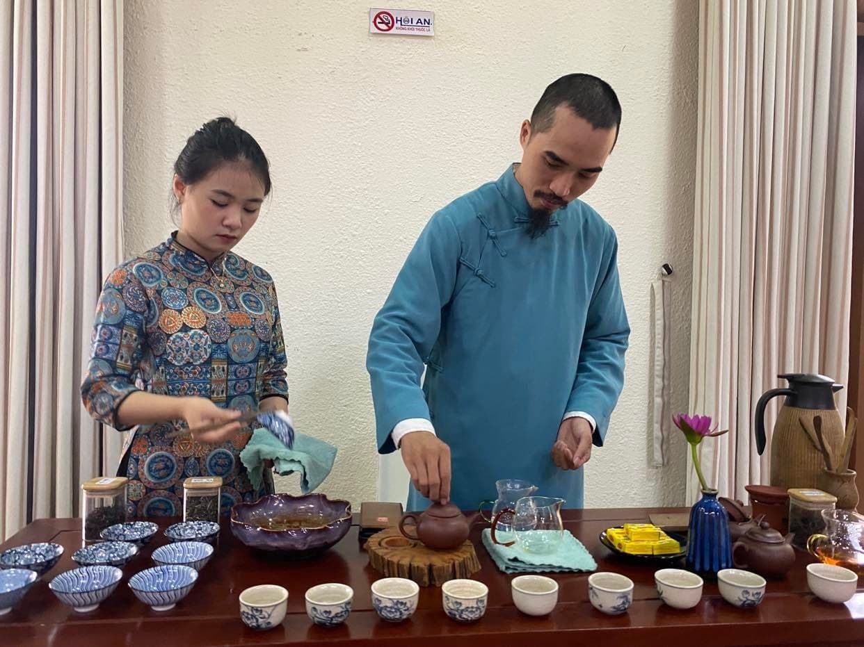 A Step-by-Step Look at the Tea Ceremony Experience