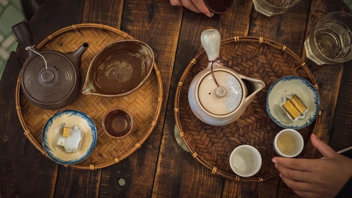 Tips for Visitors Attending a Local Tea Ceremony